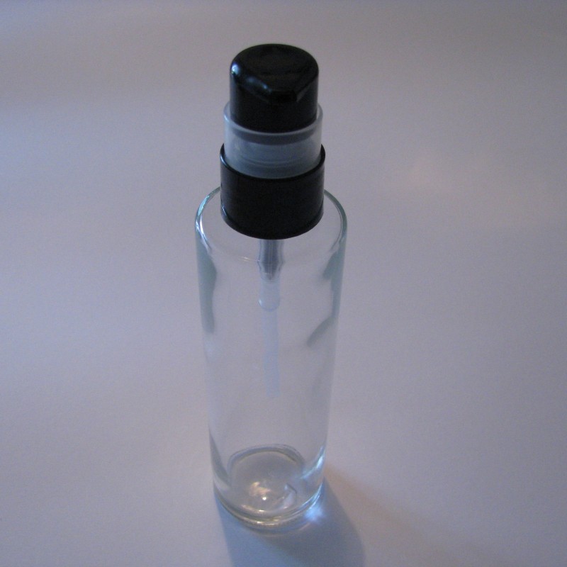 Steklenička Minerva 100 ml s črno pumpico za kreme